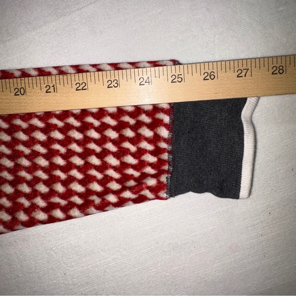 Simply Vera Vera Wang Red and White Patterned Fleece Sweatshirt Large Womens - Picture 4 of 7